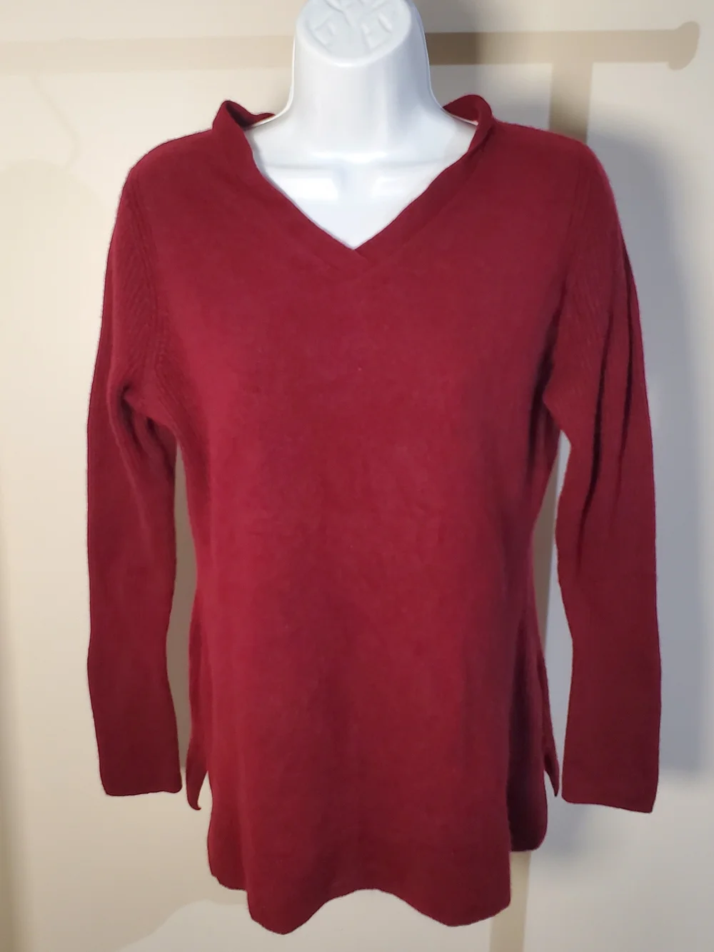 Isaac Mizrahi Live Cashmere V-Neck Tunic Sweater Burgundy Large